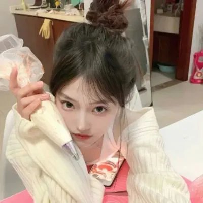 爱长颈鹿的女人
